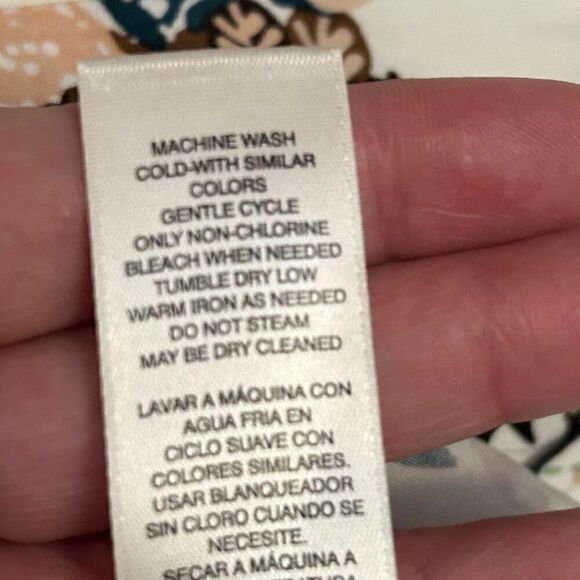 Chico's women's Silky Soft Botanical Lace-up Long sleeve Tunic top size 2 (us si - Picture 7 of 9